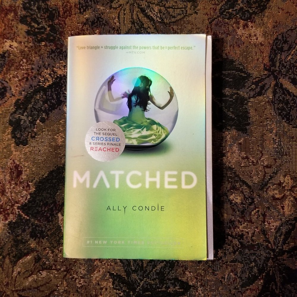 YA novel, Matched by Ally Condle, YA fiction dystopian romance, Penguin
